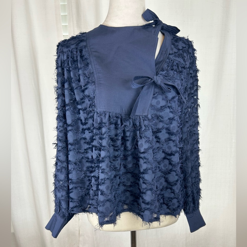 NWT Current Air Women's Navy Textured Blouse Lightweight with Bow Accent Size XS